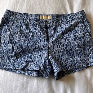 michael kors blue and white shorts size 6